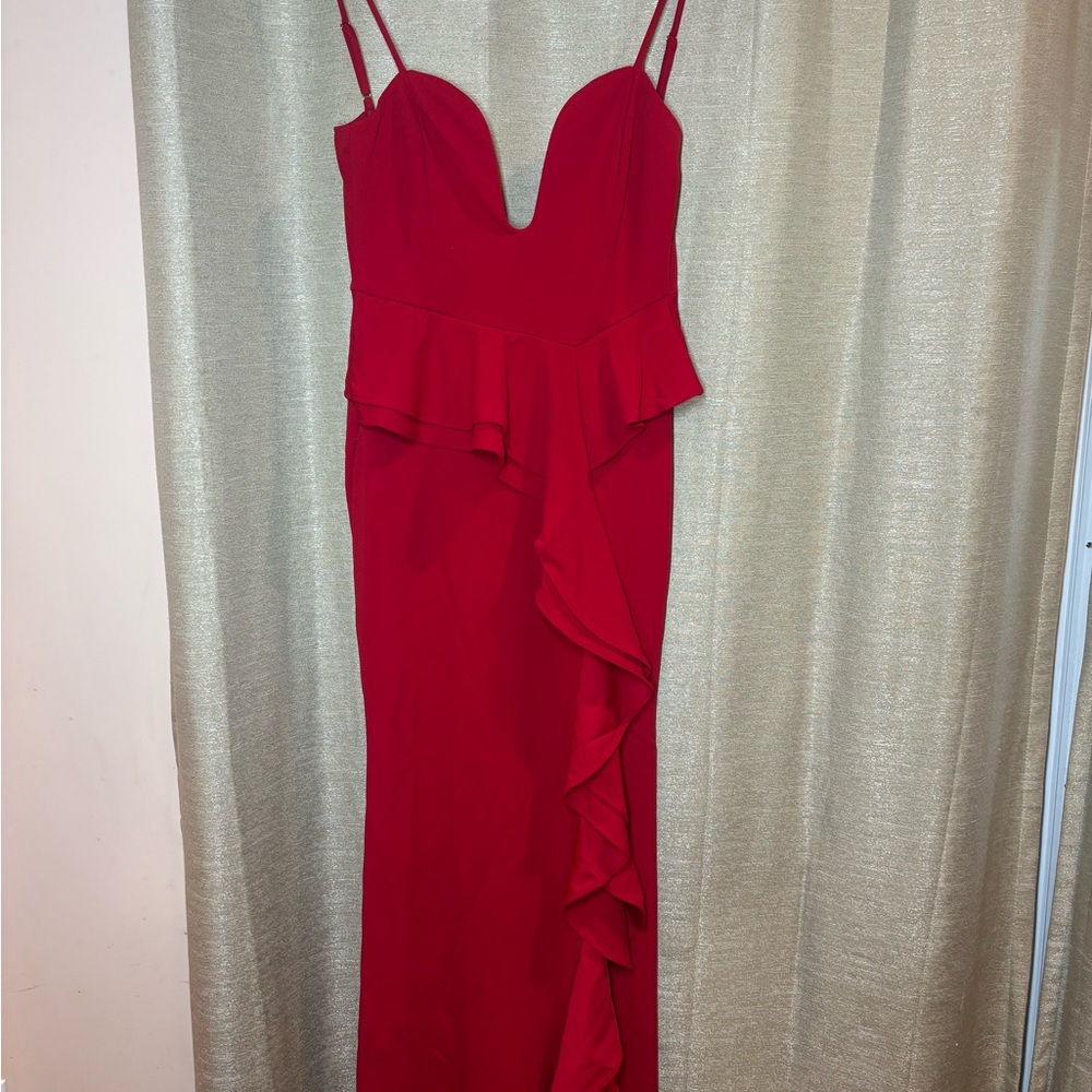 Elegant Red Evening Dress